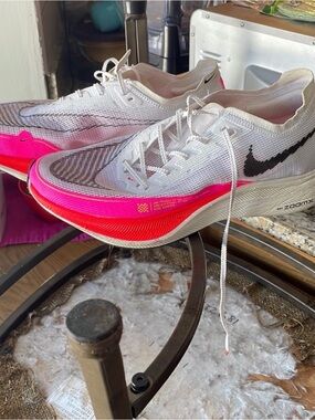 Nike Vaporfly 2 Race Shoe